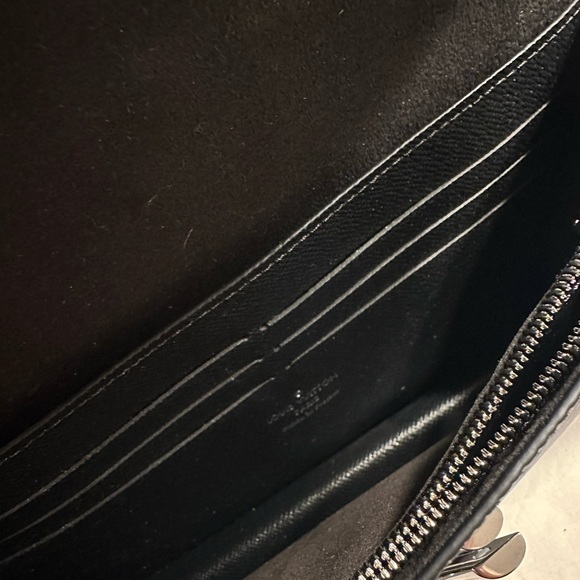 Louis Vuitton Brand New PM Twist Black and Silver - Picture 3 of 6
